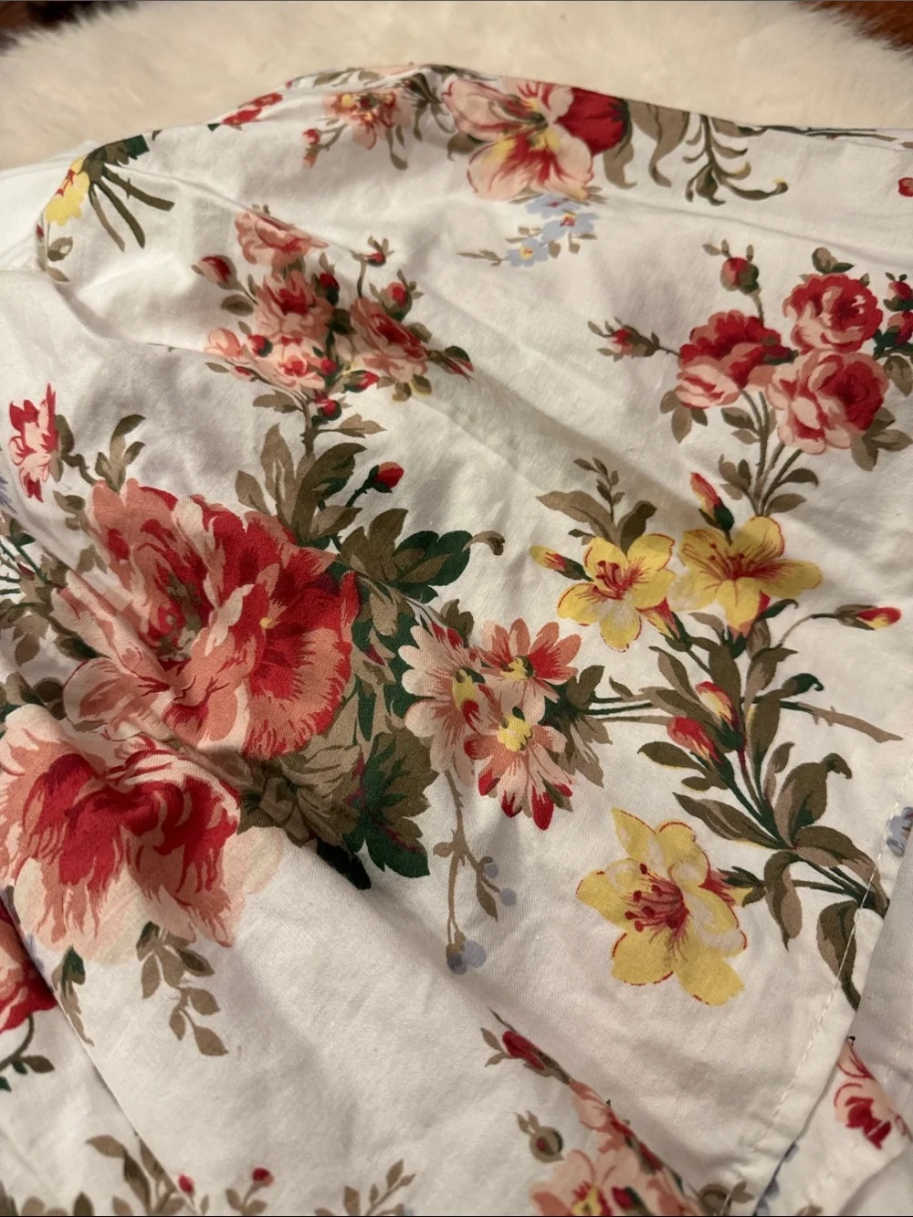 Vintage Ralph Lauren Petticoat Bedskirt Size Queen pre-owned.